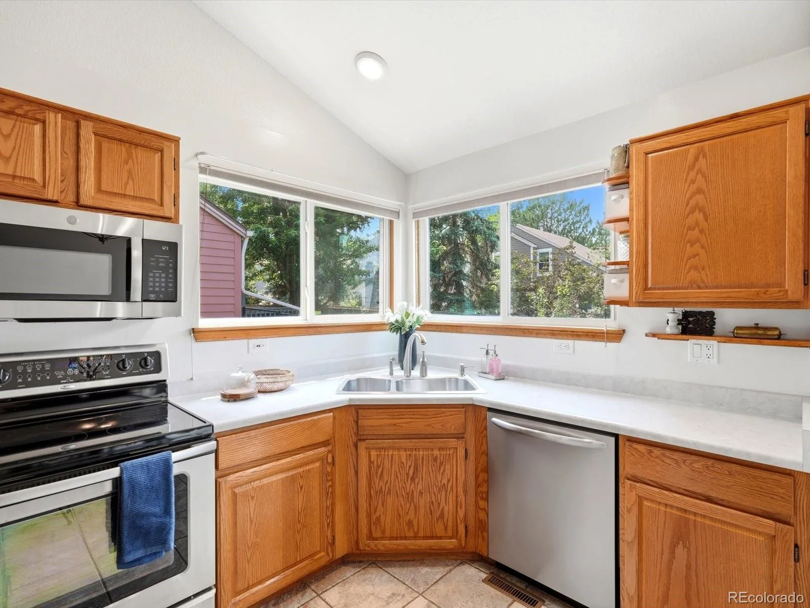 11457 King Street Westminster CO 80031 | MLS #REC8798996 06252026142612 1600 8