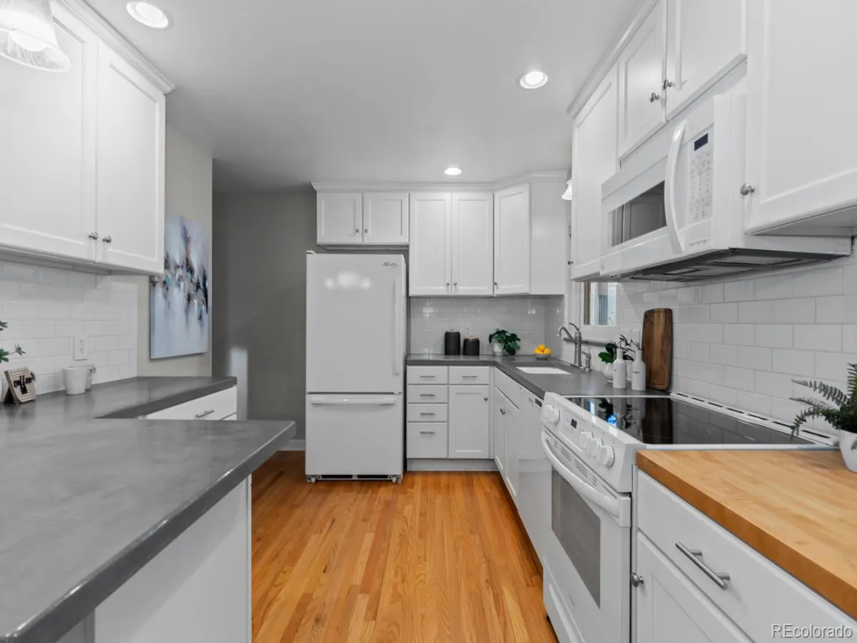 04012026193634 1200 13