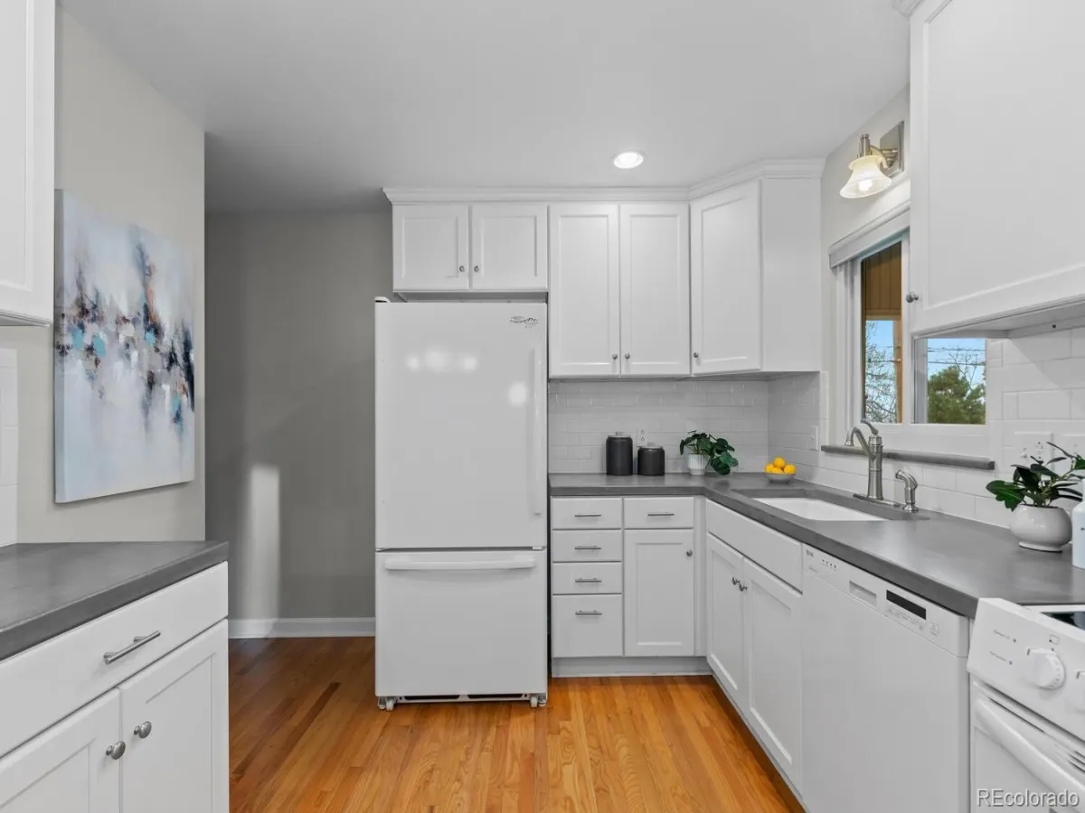 04012026193634 1200 14