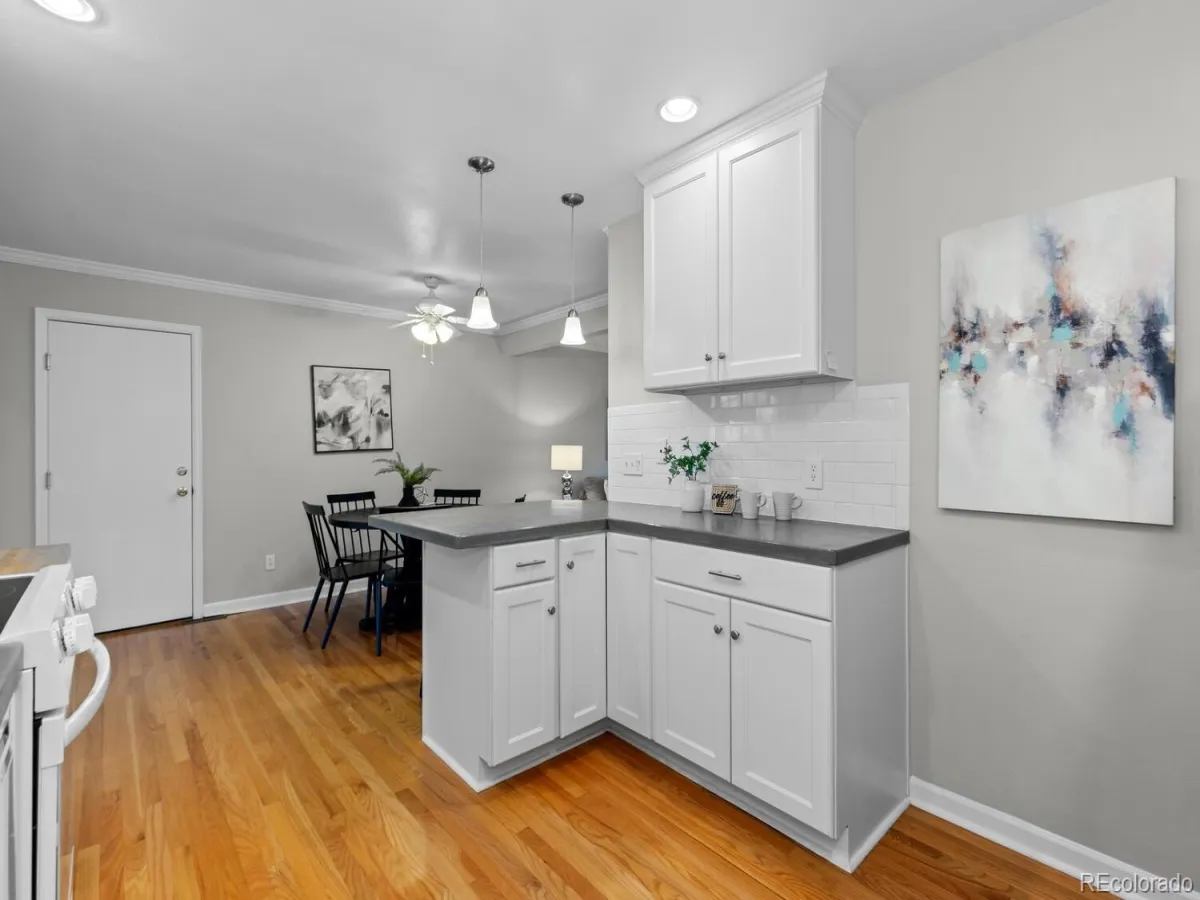 04012026193634 1200 16