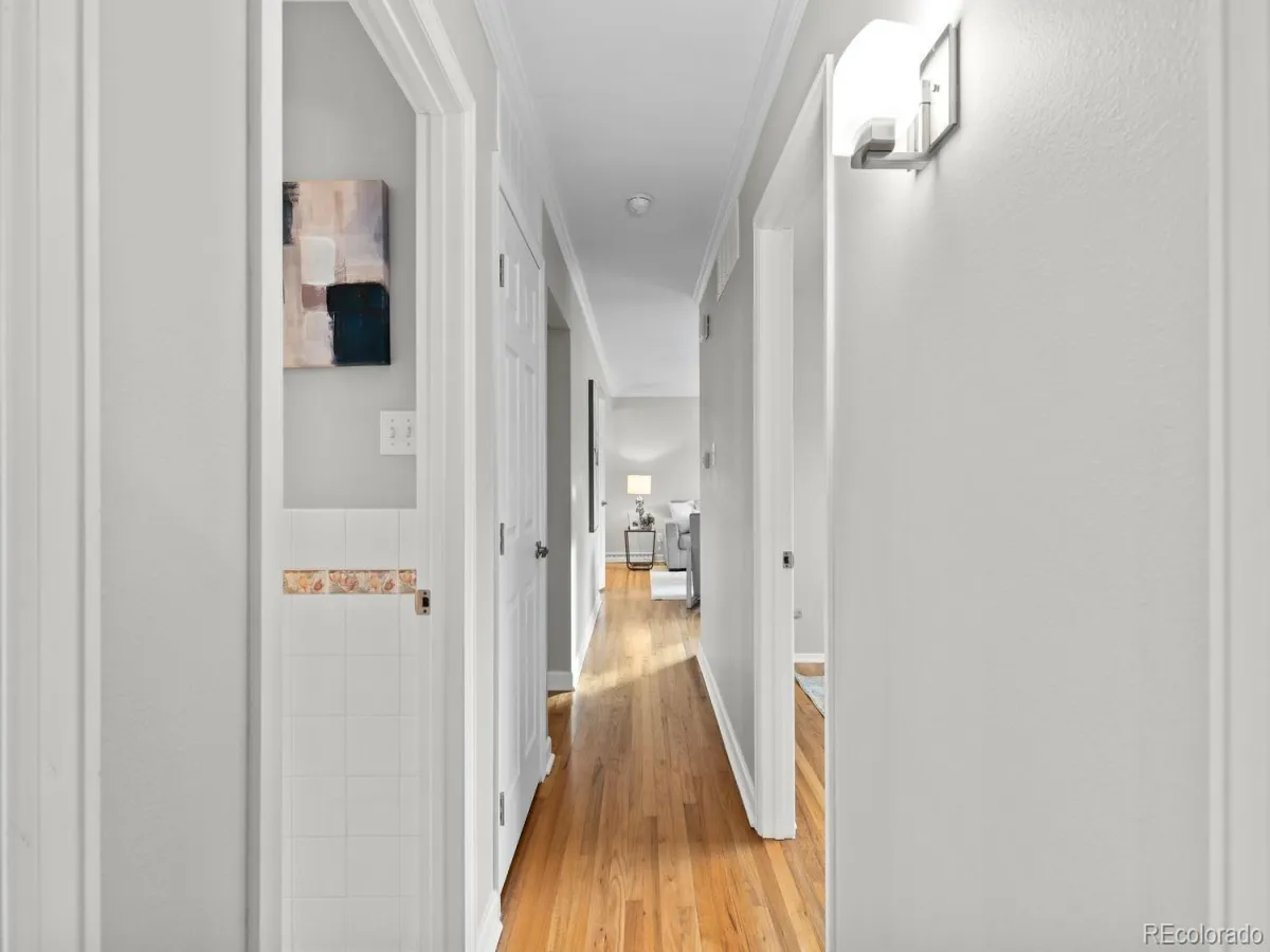 04012026193634 1200 18