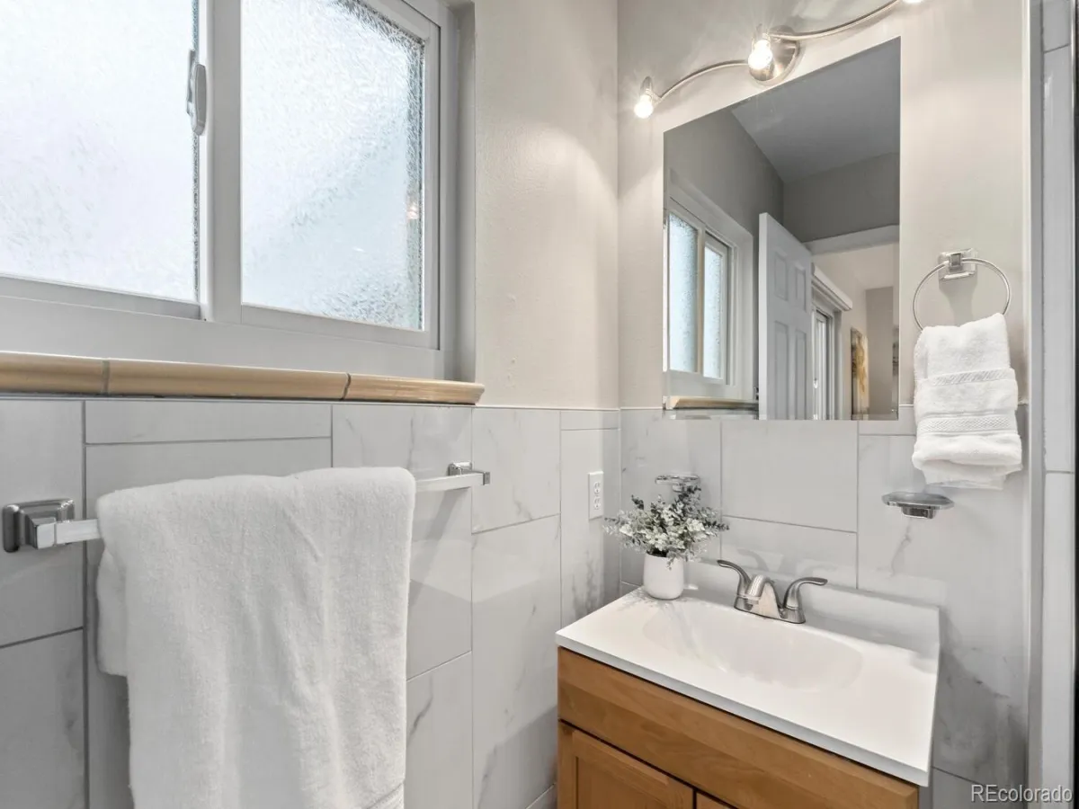 04012026193634 1200 27