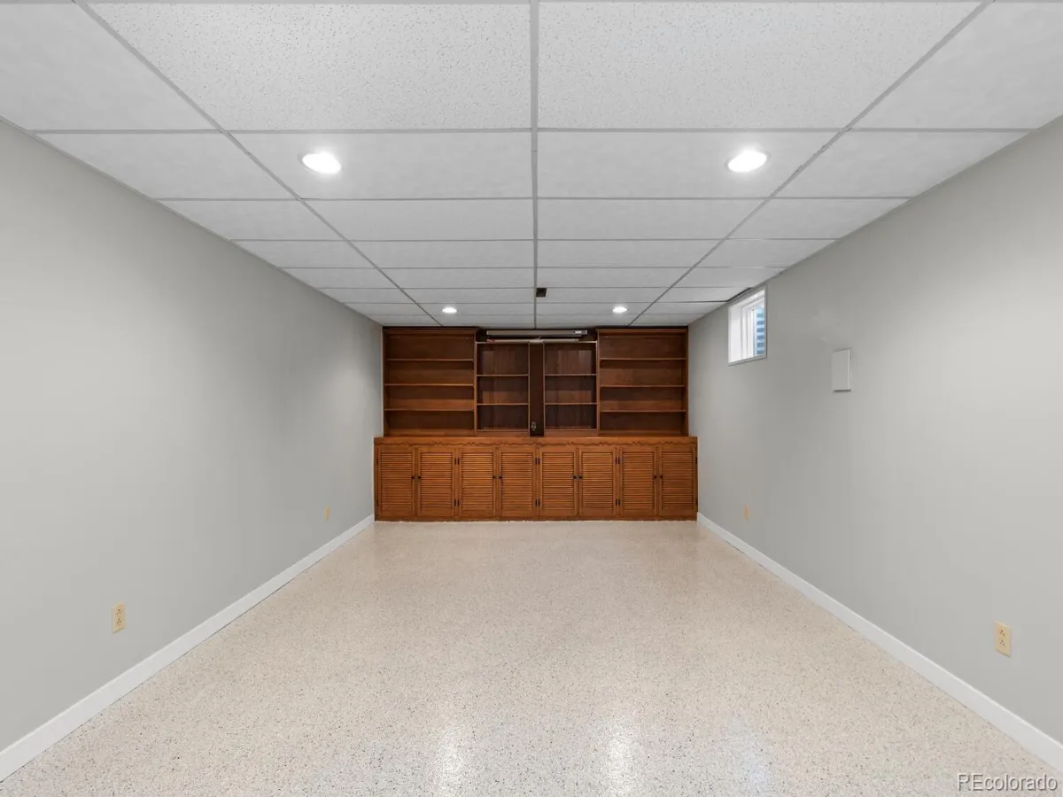 04012026193634 1200 30