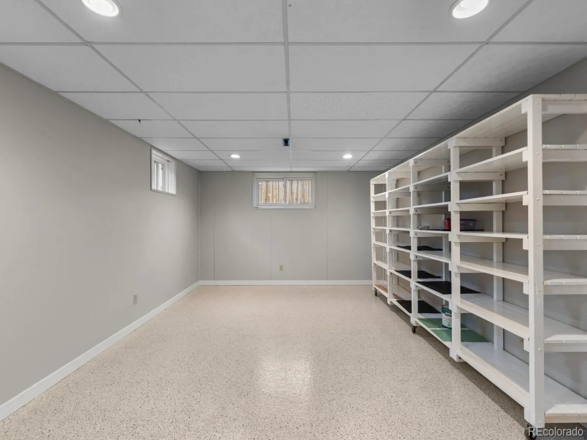 04012026193634 1200 33