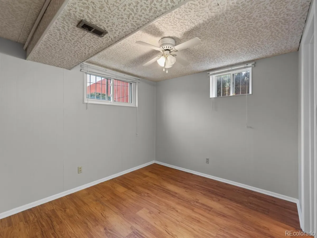 04012026193634 1200 37