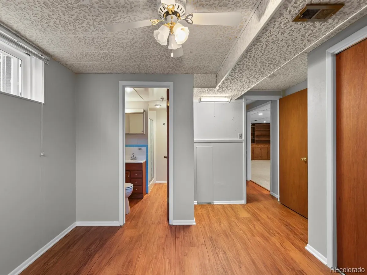 04012026193634 1200 38