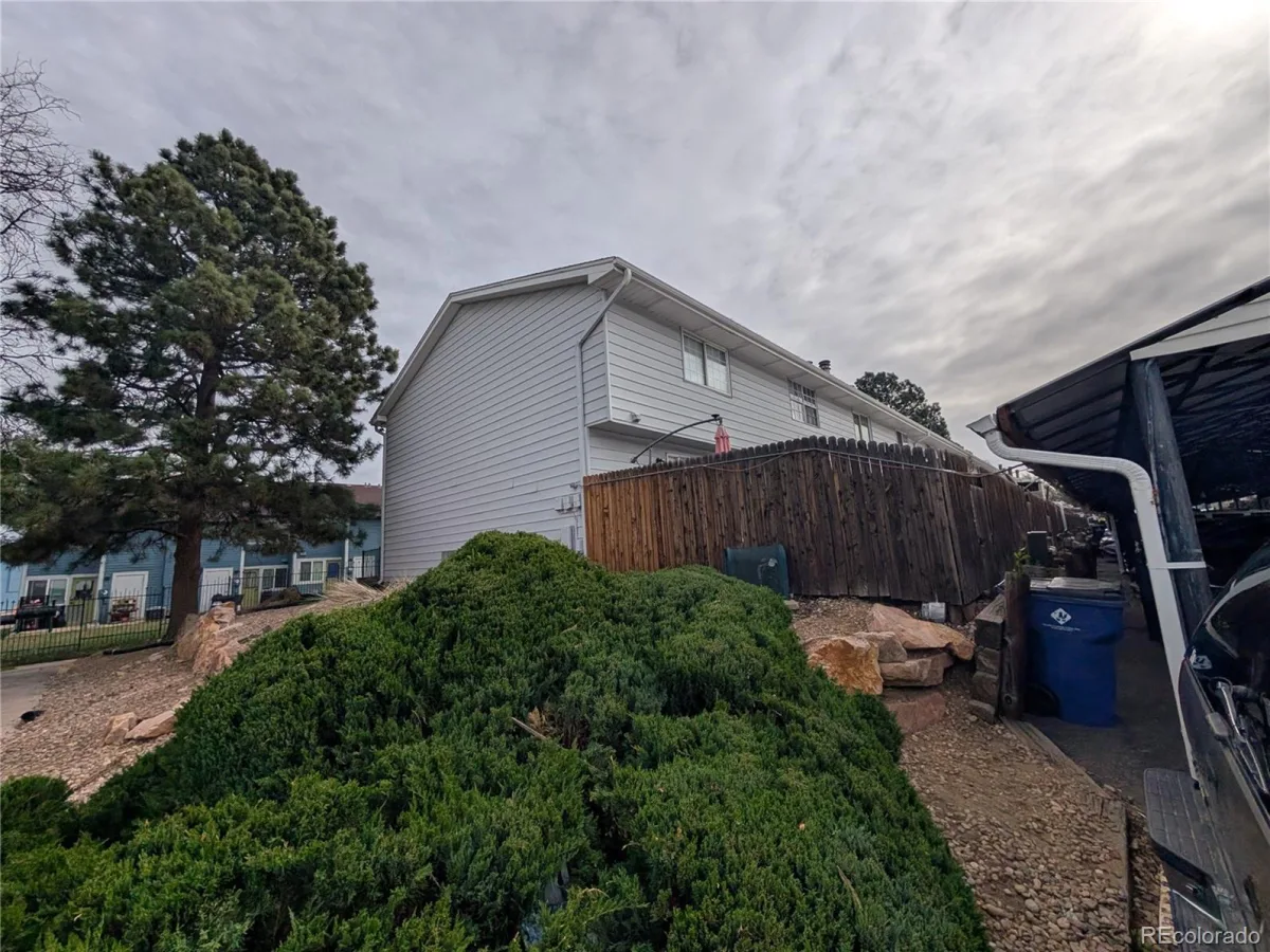 14005 E Utah Circle #3 Aurora CO 80012 MLS #REC8801183 05302026210505 1200 8