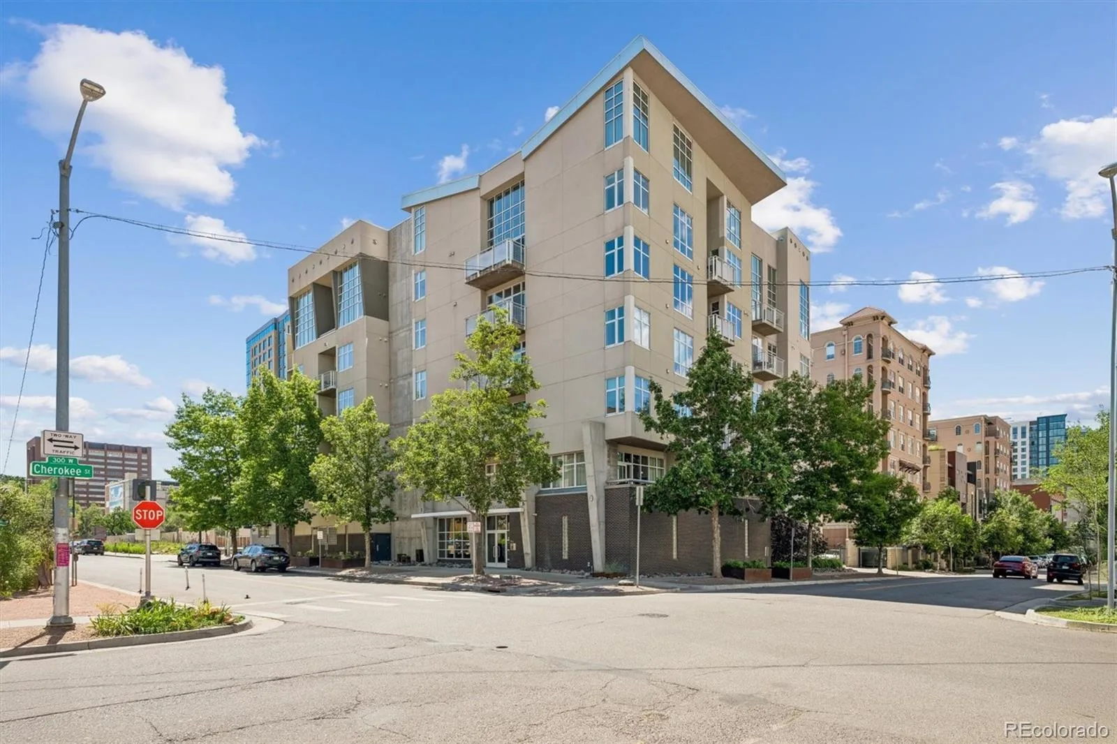 290 W 12th Avenue #305 Denver CO 80204 MLS #REC8802494 07012026172313 1600 24