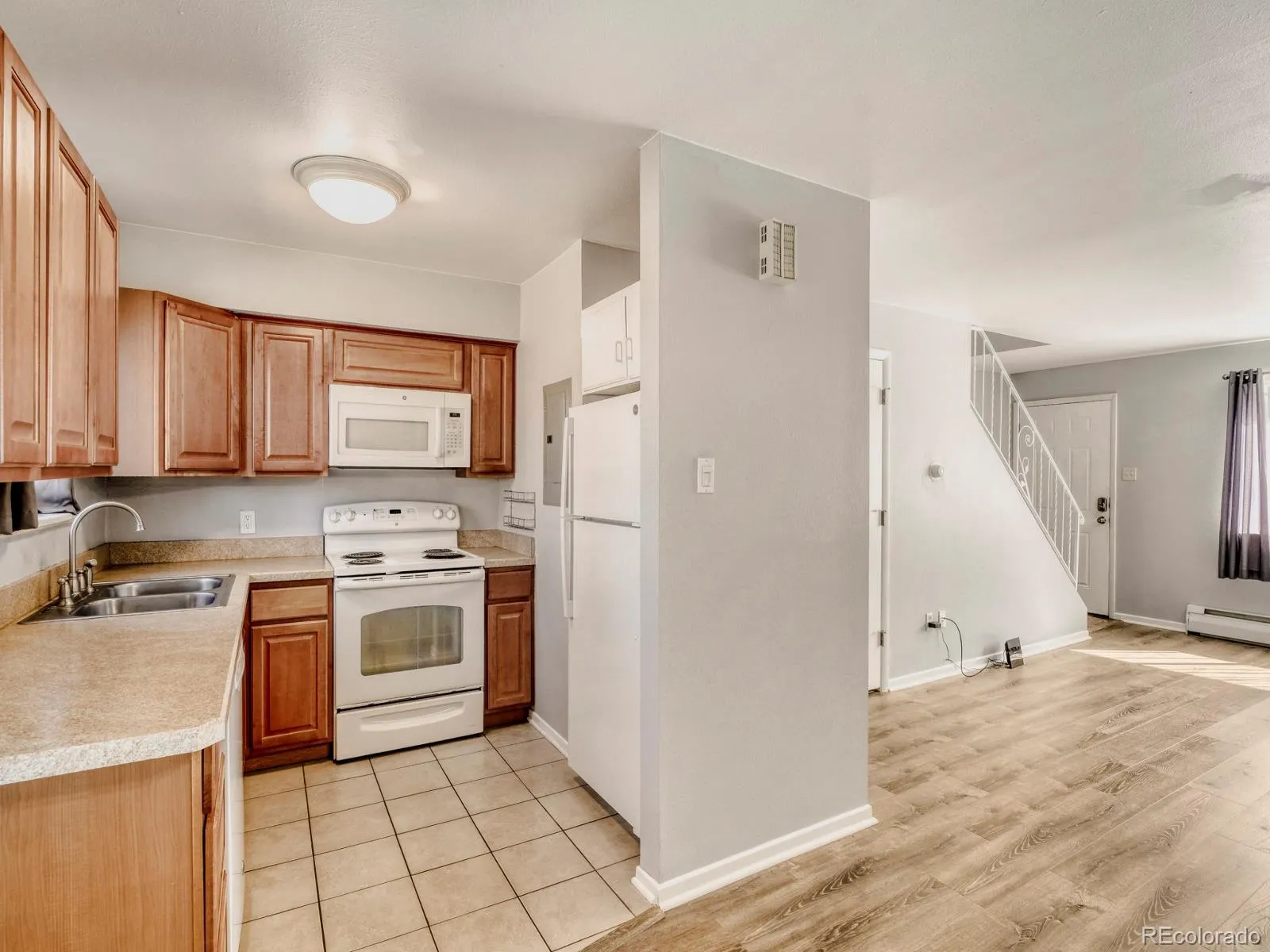 1397 Vance Street Lakewood CO 80214 MLS #REC8803164 04302026203714 1600 11