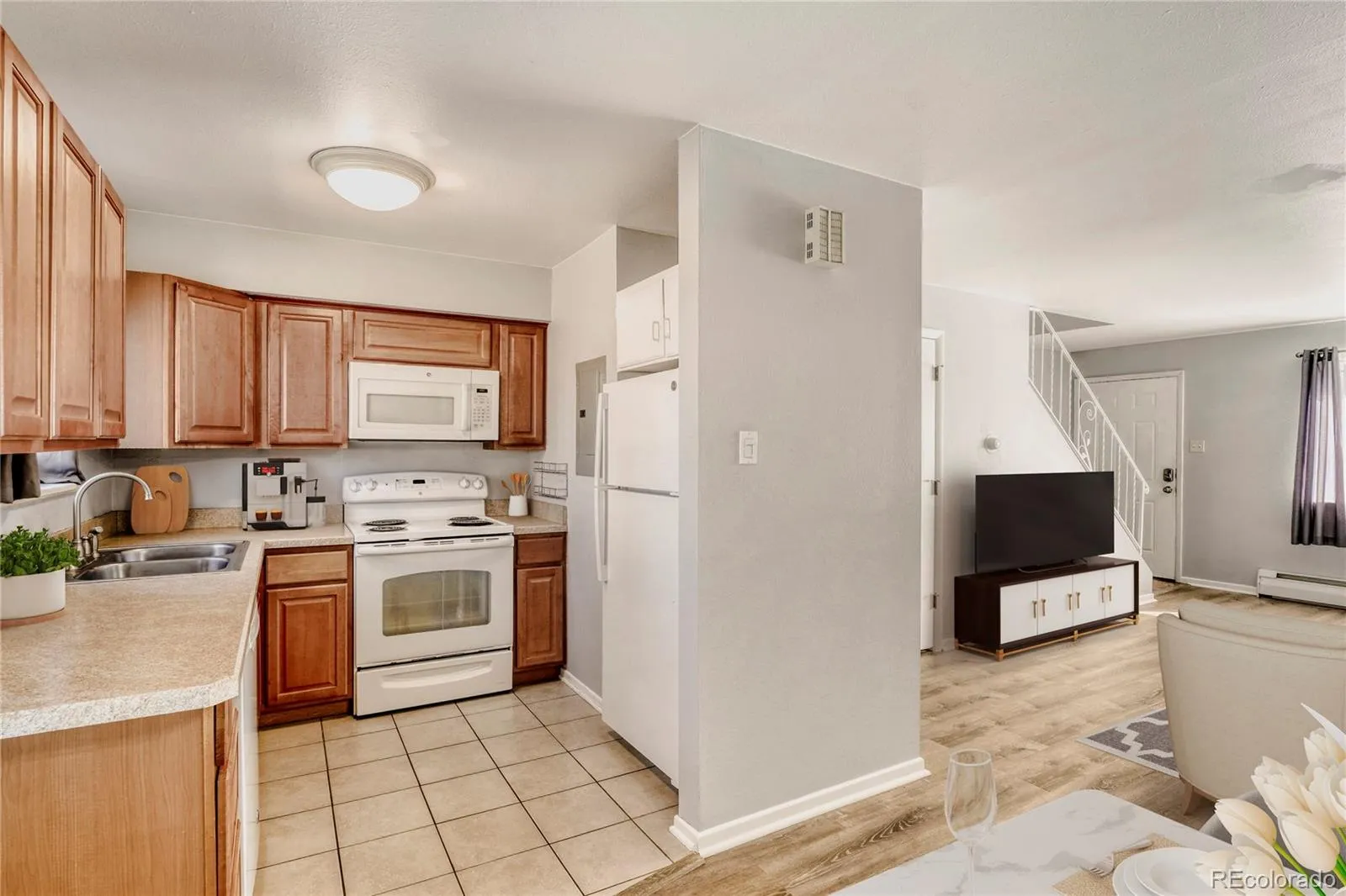 1397 Vance Street Lakewood CO 80214 MLS #REC8803164 04302026203714 1600 12