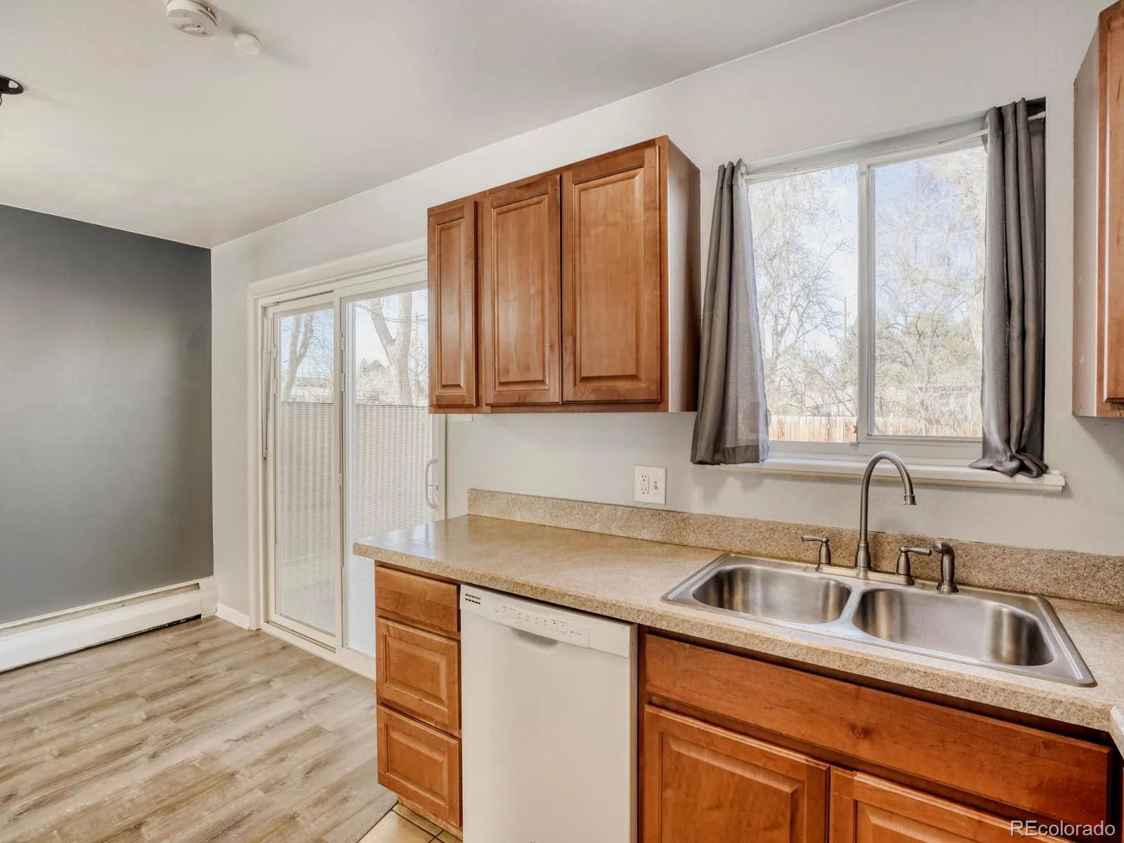1397 Vance Street Lakewood CO 80214 MLS #REC8803164 04302026203714 1600 14