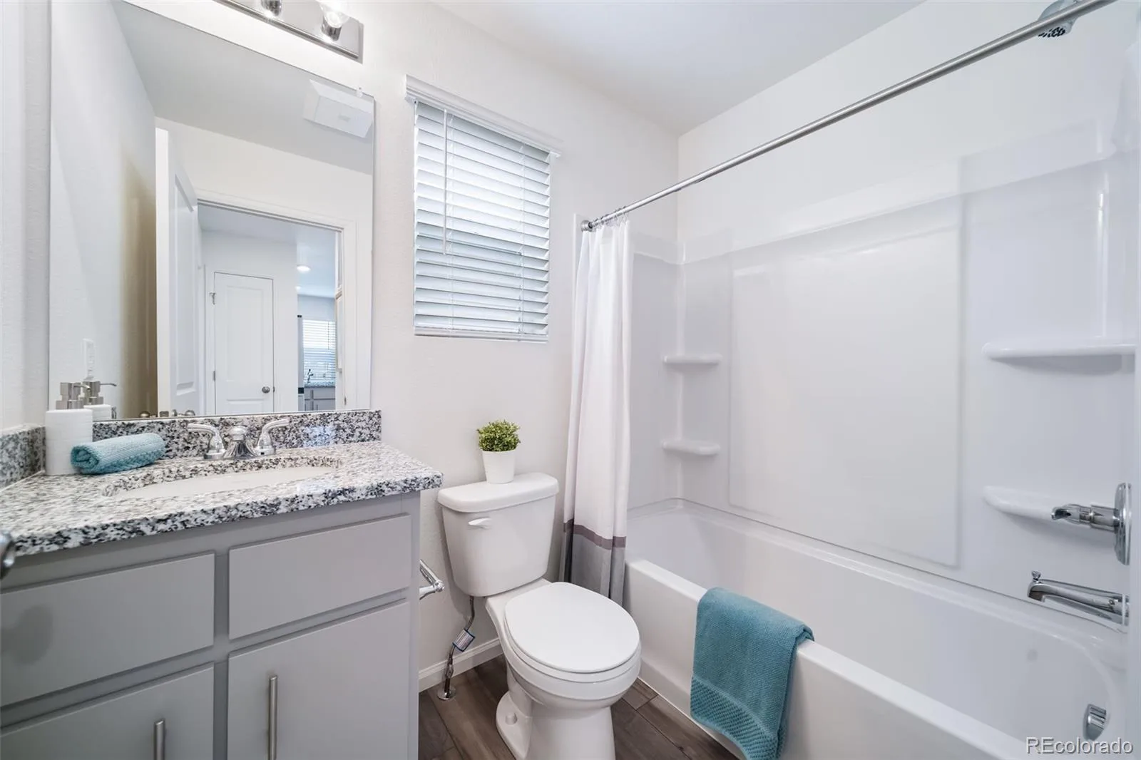 10060 Revere Court Commerce City CO 80022 | MLS #REC8804856 08122026193855 1600 23