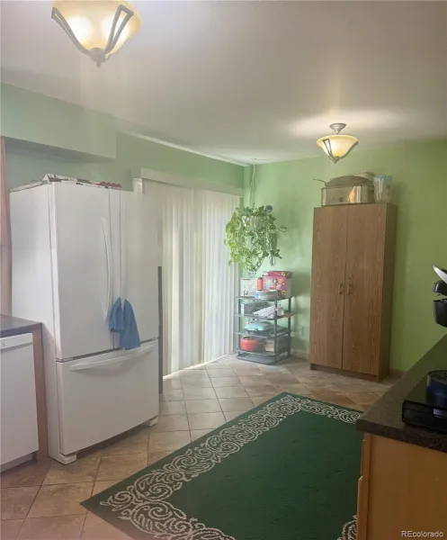 752 Lewiston Street Aurora CO 80011 MLS #REC8804885 05012026235233 800 8
