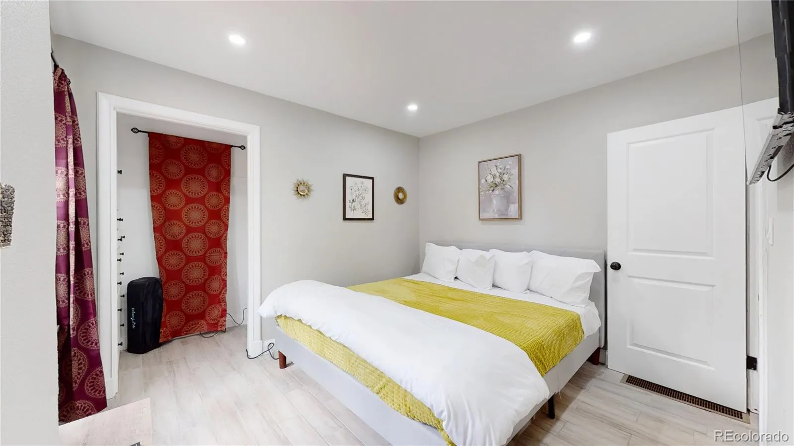 04182026010850 1600 9