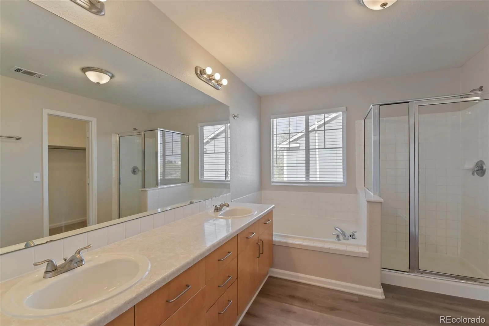 1922 E 164th Place Brighton CO 80602 | MLS #REC8807853 06032026223155 1600 22