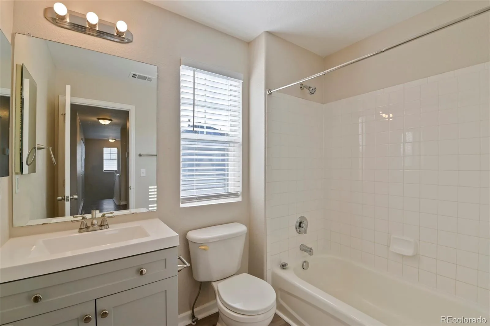 1922 E 164th Place Brighton CO 80602 | MLS #REC8807853 06032026223155 1600 25