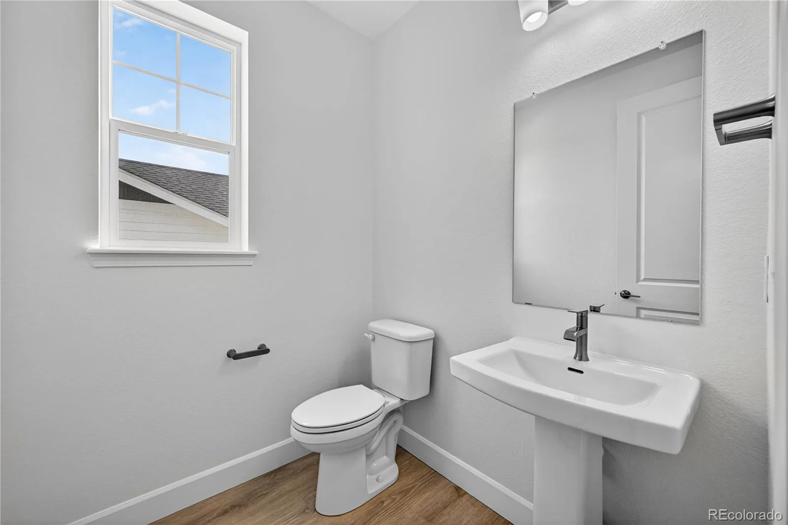 4039 Descent Street Castle Rock CO 80108 MLS #REC8808033 06102026191055 1600 12