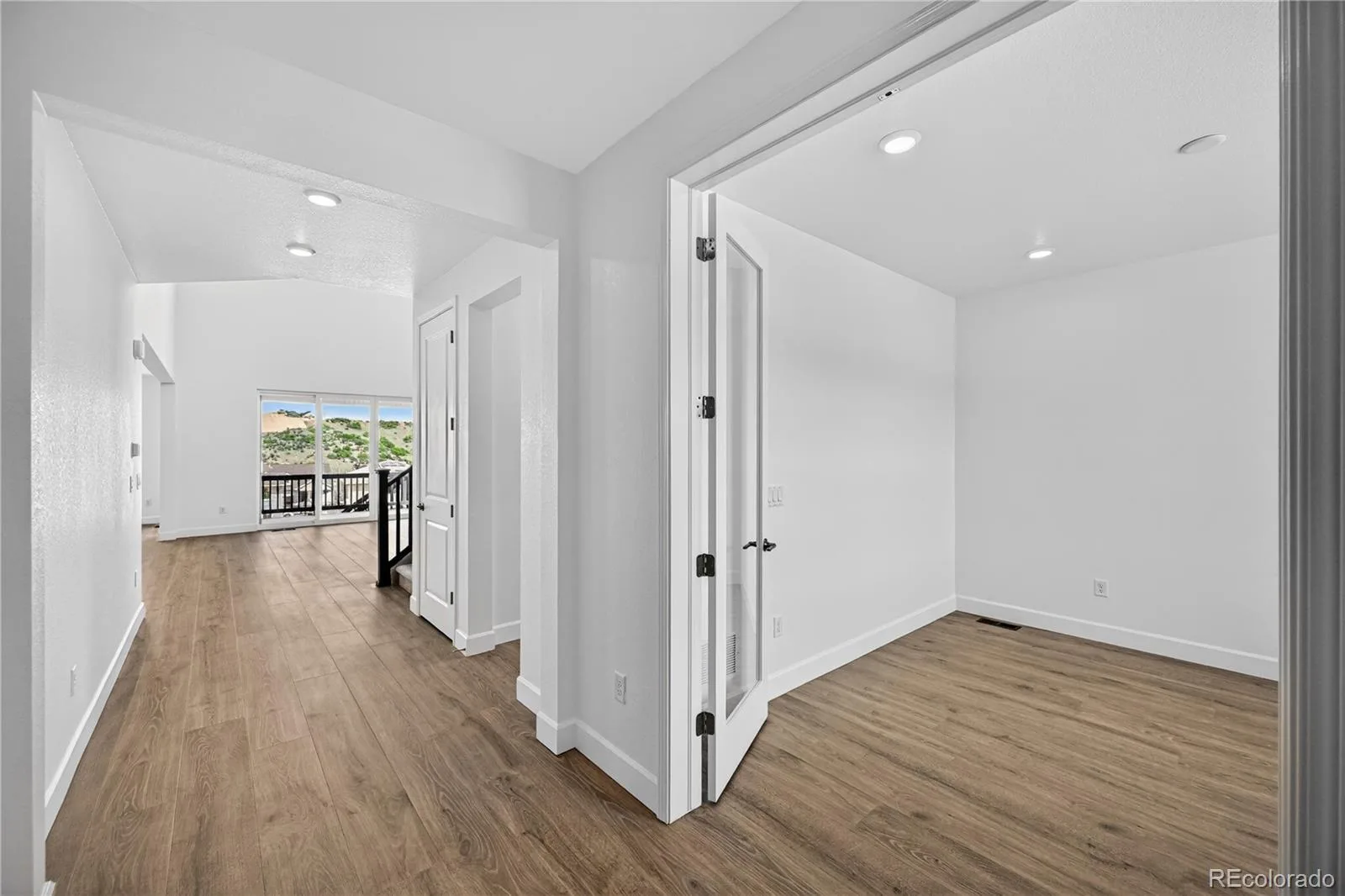 4039 Descent Street Castle Rock CO 80108 MLS #REC8808033 06102026191055 1600 14