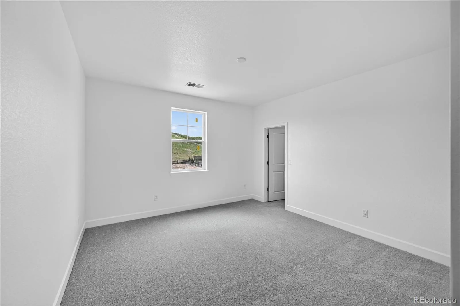 4039 Descent Street Castle Rock CO 80108 MLS #REC8808033 06102026191055 1600 15