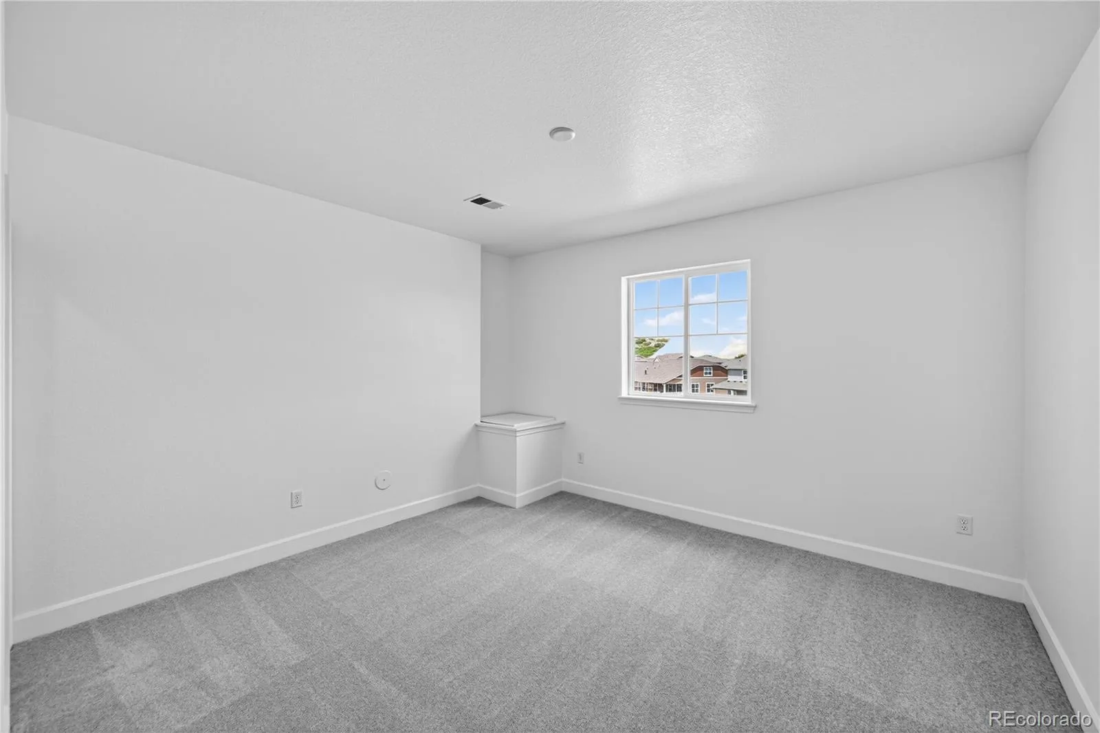 4039 Descent Street Castle Rock CO 80108 MLS #REC8808033 06102026191055 1600 26