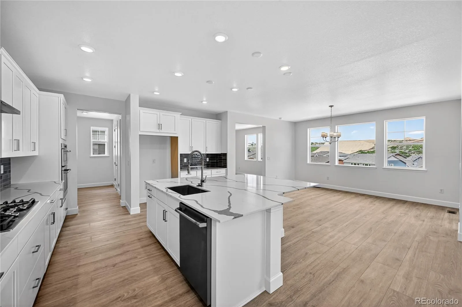 4039 Descent Street Castle Rock CO 80108 MLS #REC8808033 06102026191055 1600 5