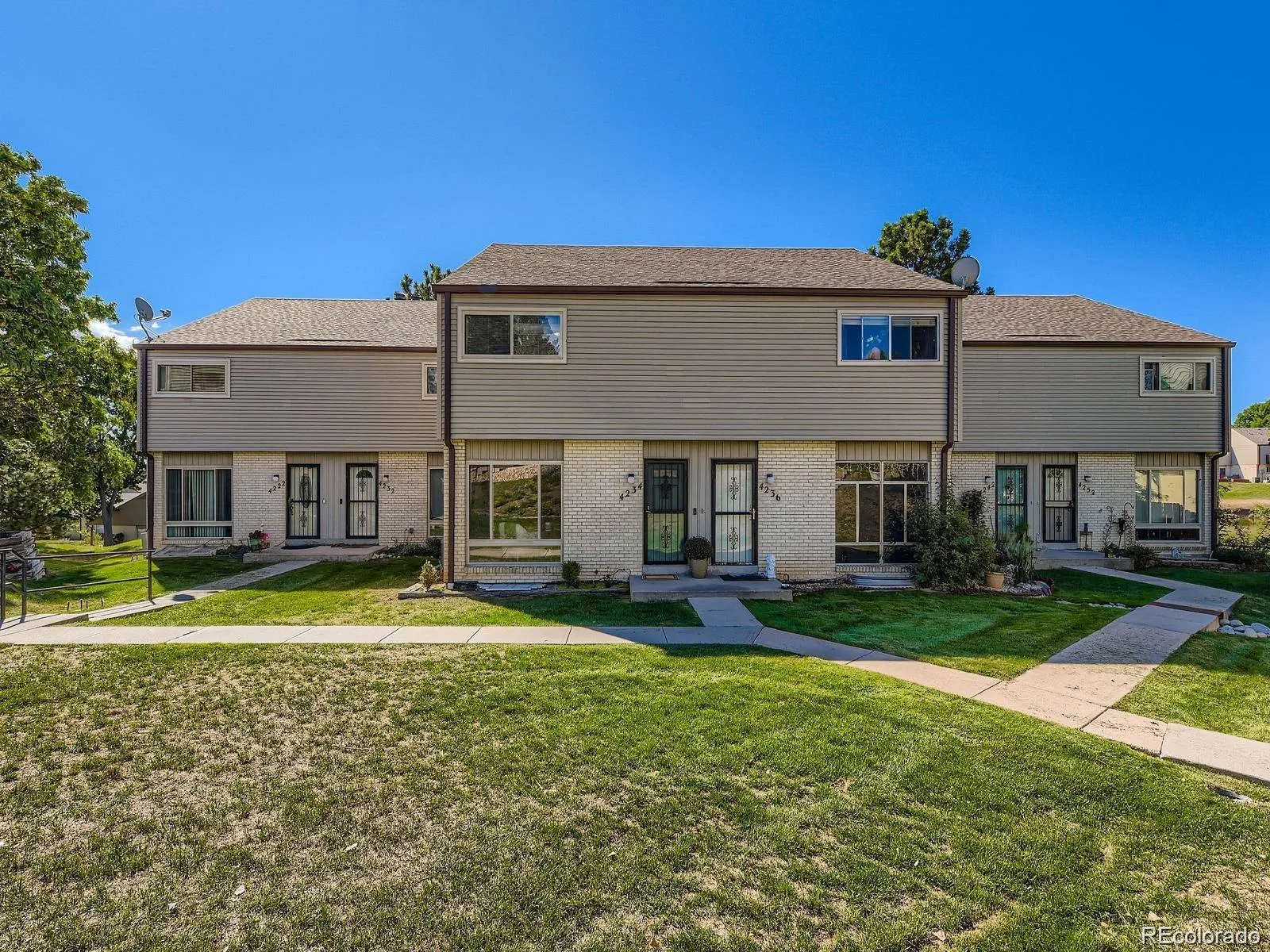 4234 W Pondview Drive Littleton CO 80123 | MLS #REC8808517 05262026211854 1600 1