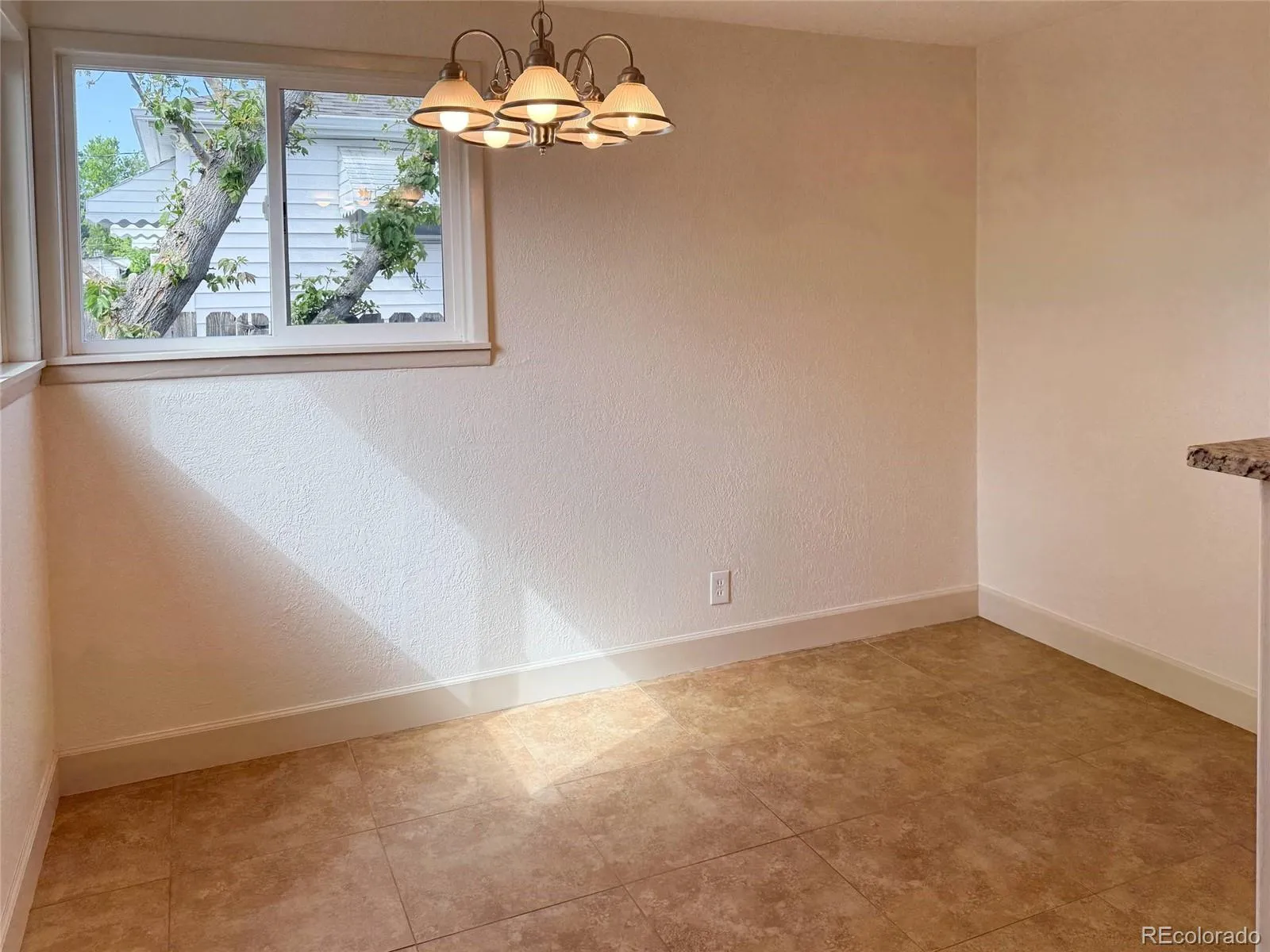 4437 S Bannock Street Englewood CO 80110 MLS #REC8808952 04282026231808 1600 14