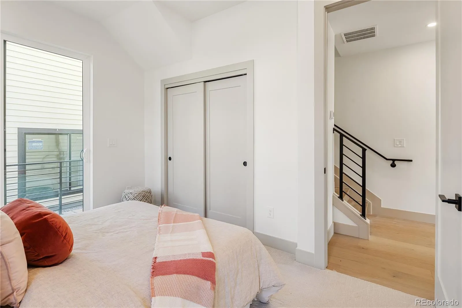 04072026172345 1600 12