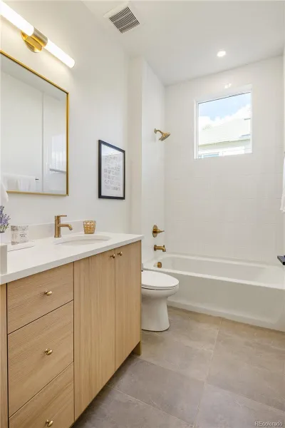 04072026172345 800 10