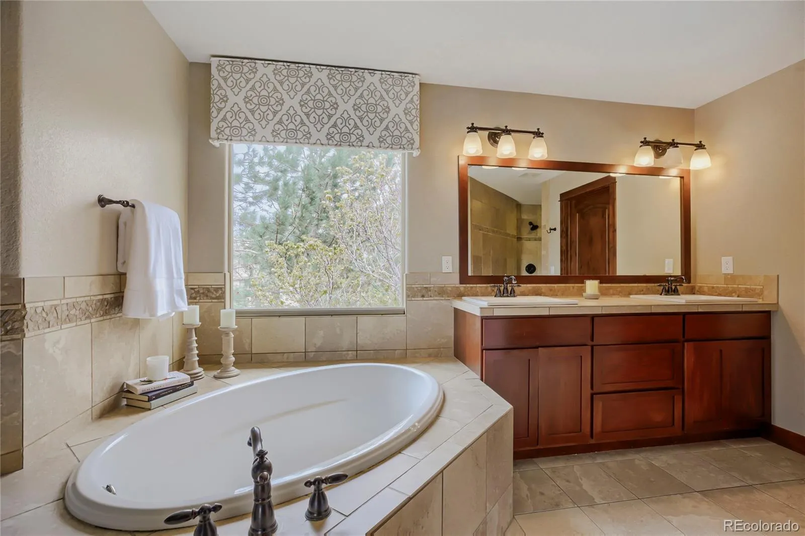 472 Durango Avenue Broomfield CO 80020 MLS #REC8811165 04262026235102 1600 20