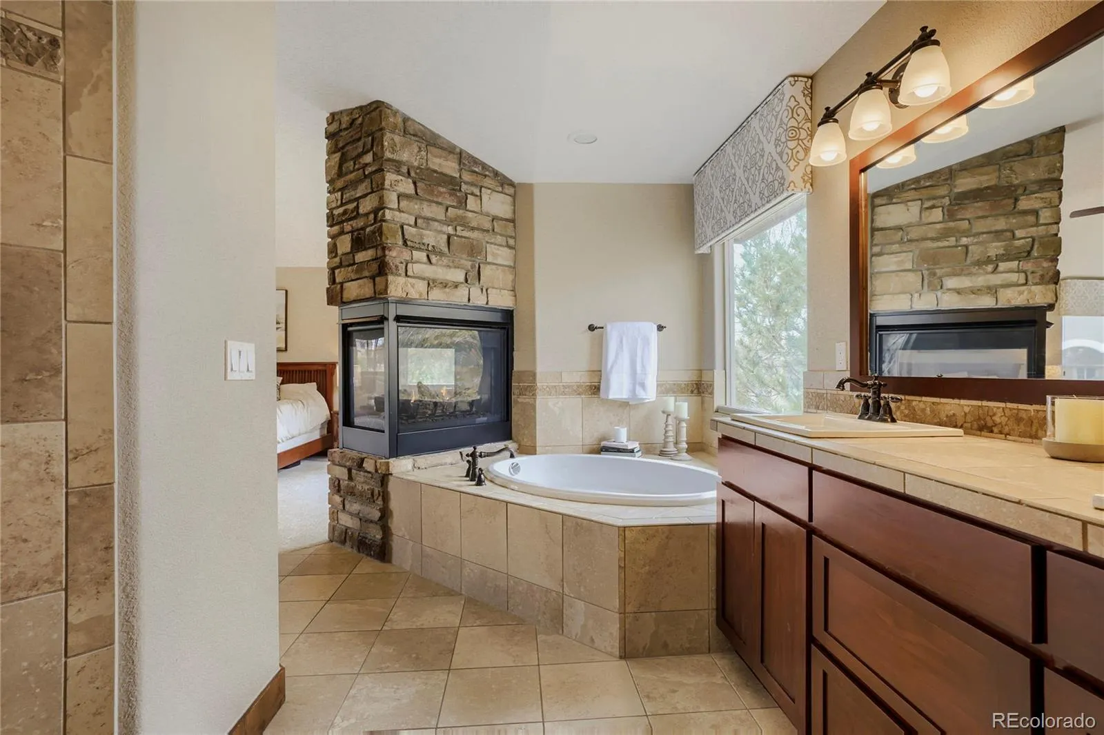 472 Durango Avenue Broomfield CO 80020 MLS #REC8811165 04262026235102 1600 21