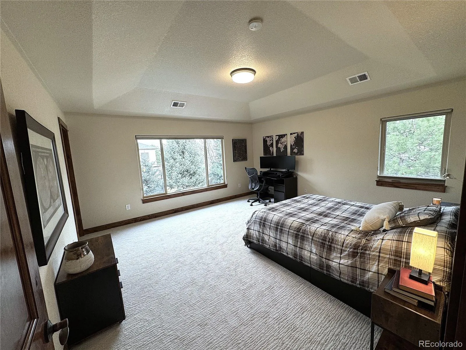 472 Durango Avenue Broomfield CO 80020 MLS #REC8811165 04262026235102 1600 23