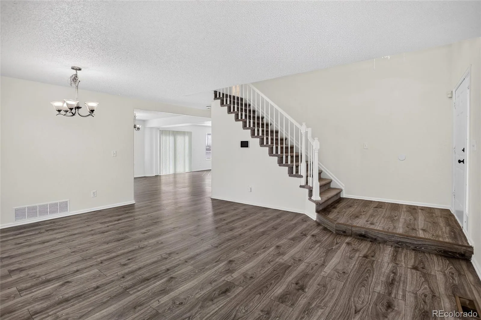 4300 Danube Way Denver CO 80249 | MLS #REC8811166 09222026215803 1600 6