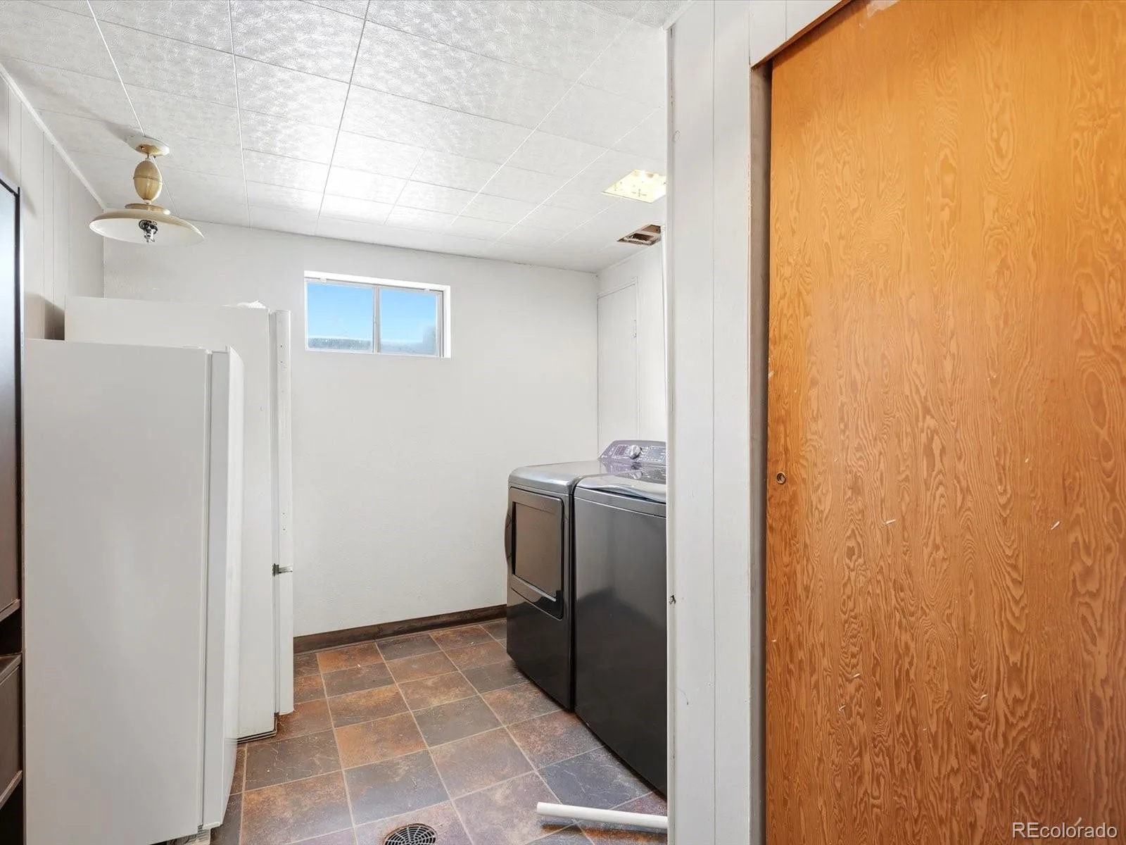 6309 Eaton Court Arvada CO 80003 | MLS #REC8814784 08012026005825 1600 23