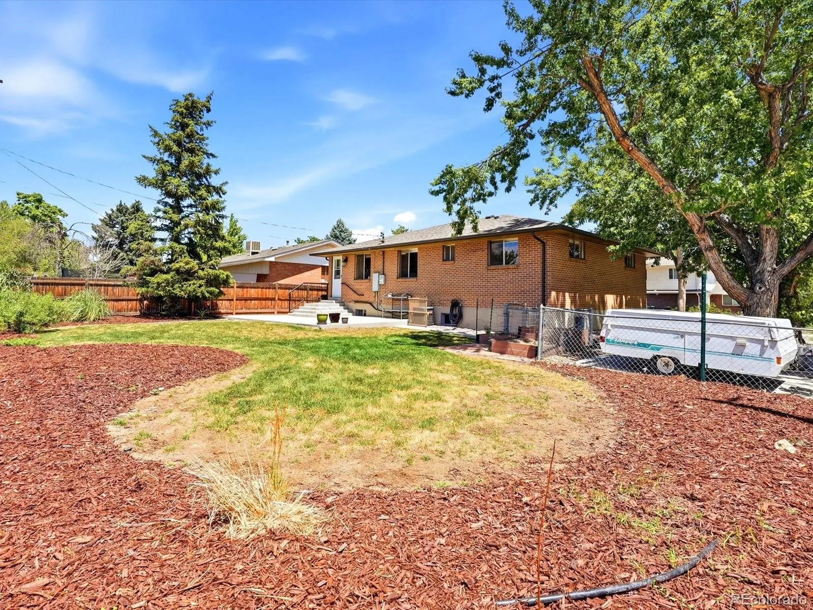 6309 Eaton Court Arvada CO 80003 | MLS #REC8814784 08012026005825 1600 28