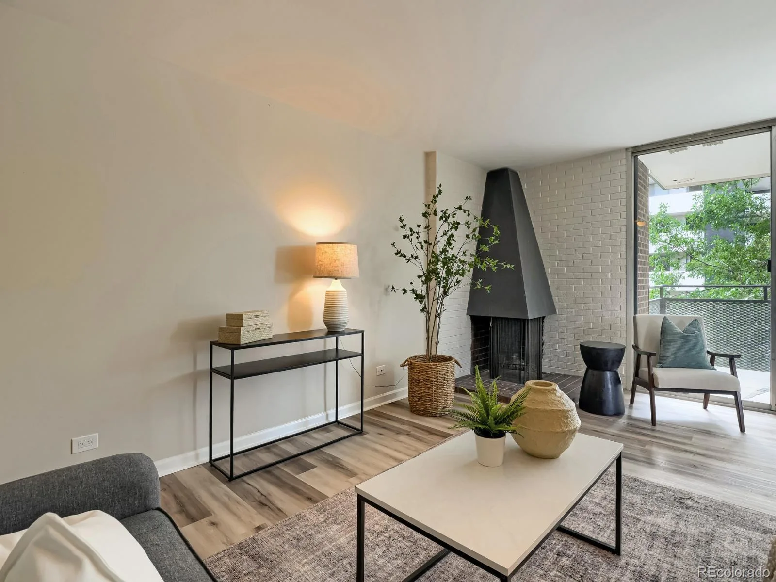 1200 Vine Street #4C Denver CO 80206 | MLS #REC8815955 08202026155822 1600 4
