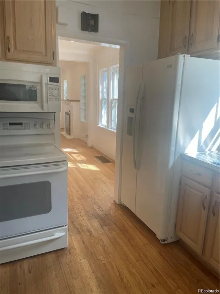 1143 S Corona Street Denver CO 80210 MLS #REC8818916 06162026061808 800 12