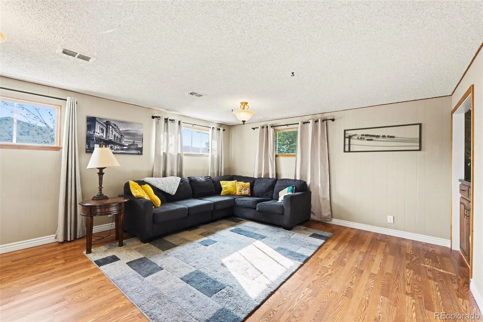 04132026155210 1600 12