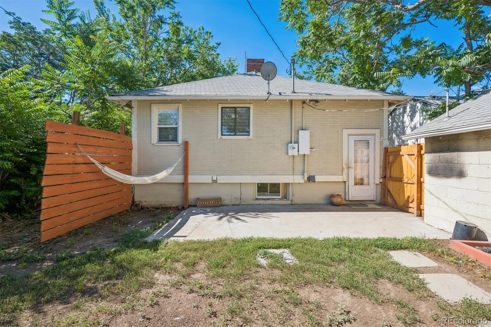 2835 W 4th Avenue Denver CO 80219 | MLS #REC8821339 07152026084534 1600 26