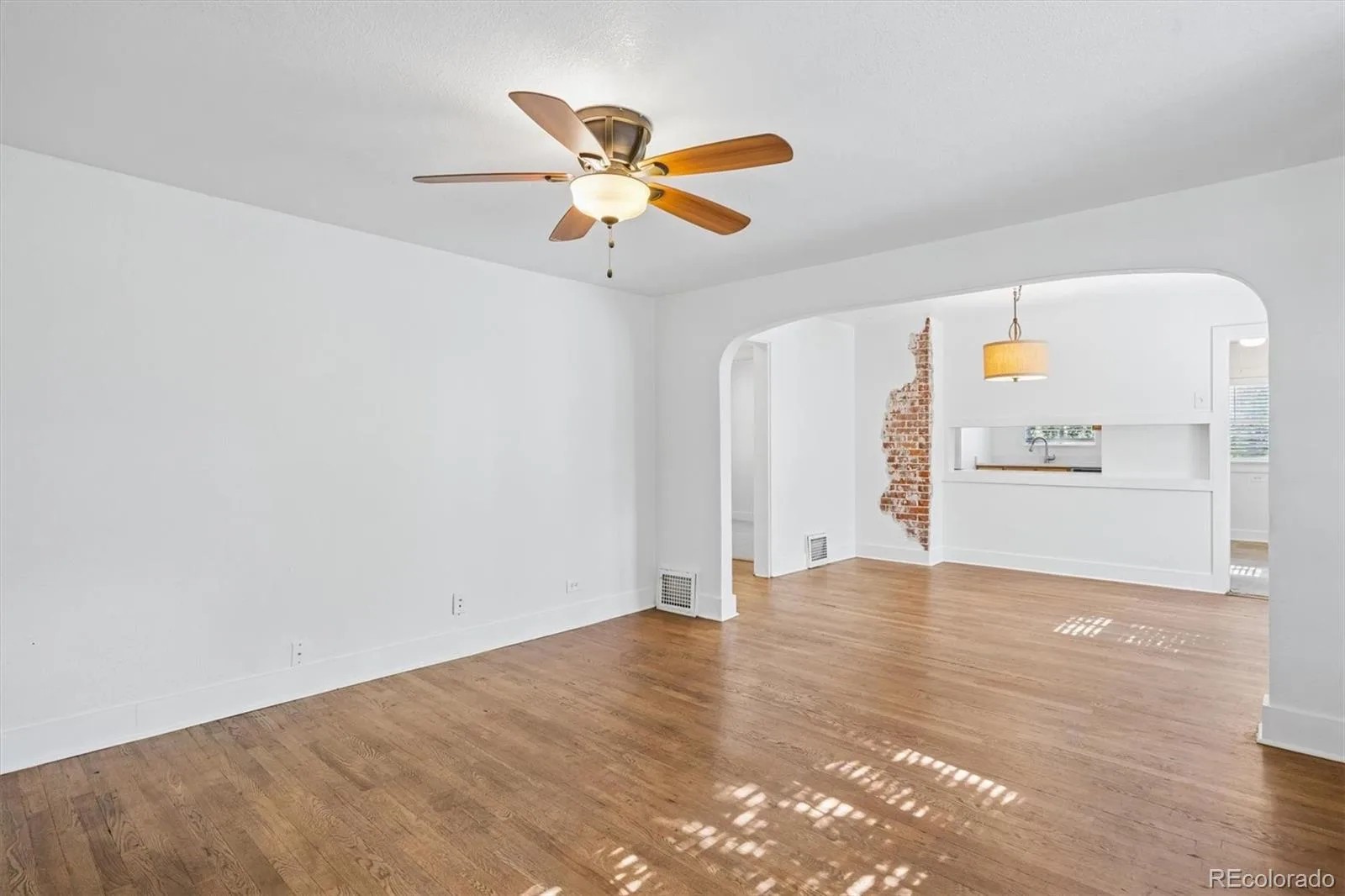 2835 W 4th Avenue Denver CO 80219 | MLS #REC8821339 07152026084534 1600 5