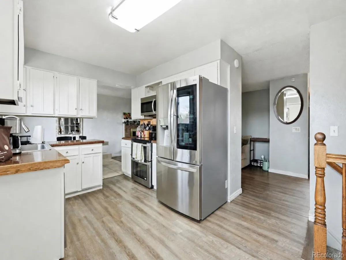 1581 S Fairplay Way Aurora CO 80012 MLS #REC8822492 05262026211901 1200 6