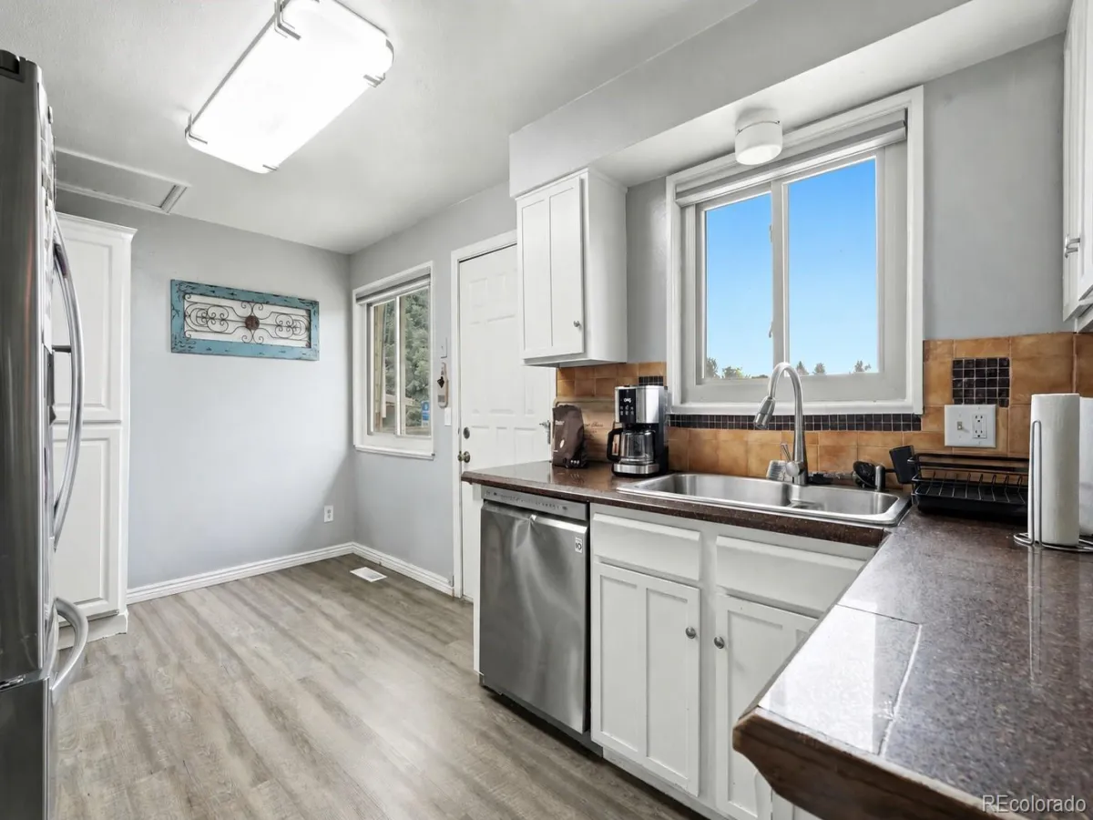 1581 S Fairplay Way Aurora CO 80012 MLS #REC8822492 05262026211901 1200 7