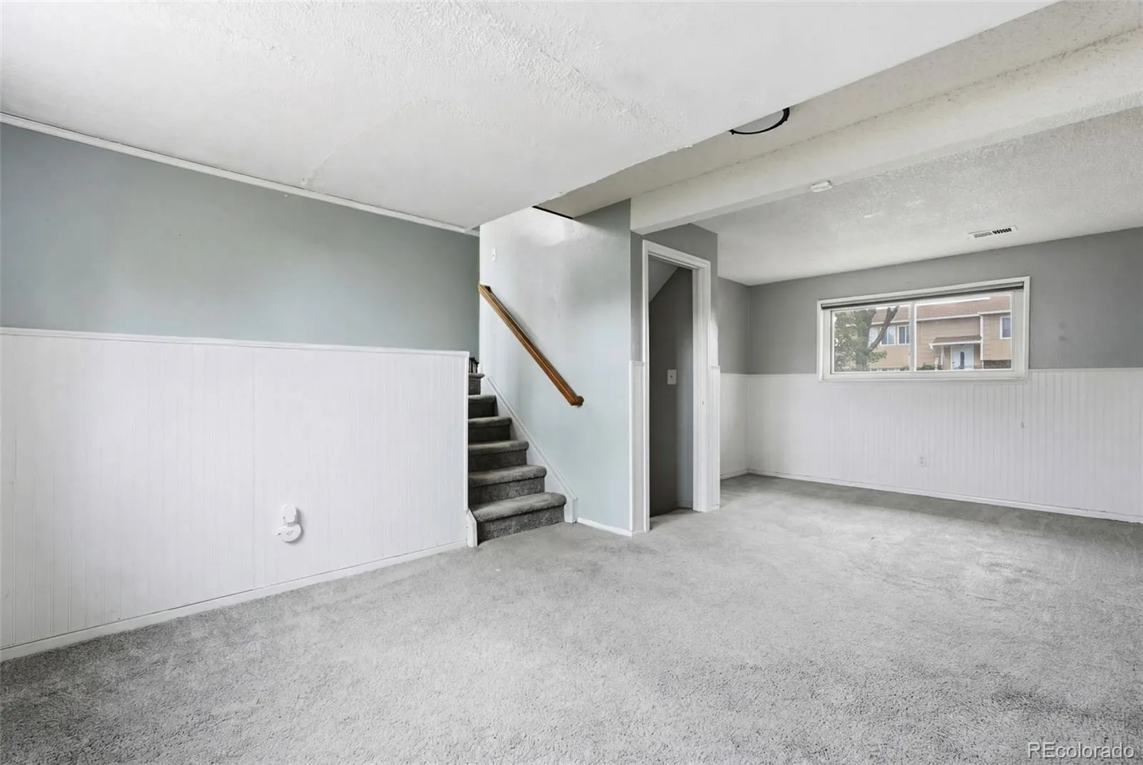 1581 S Fairplay Way Aurora CO 80012 MLS #REC8822492 05262026211901 1600 13