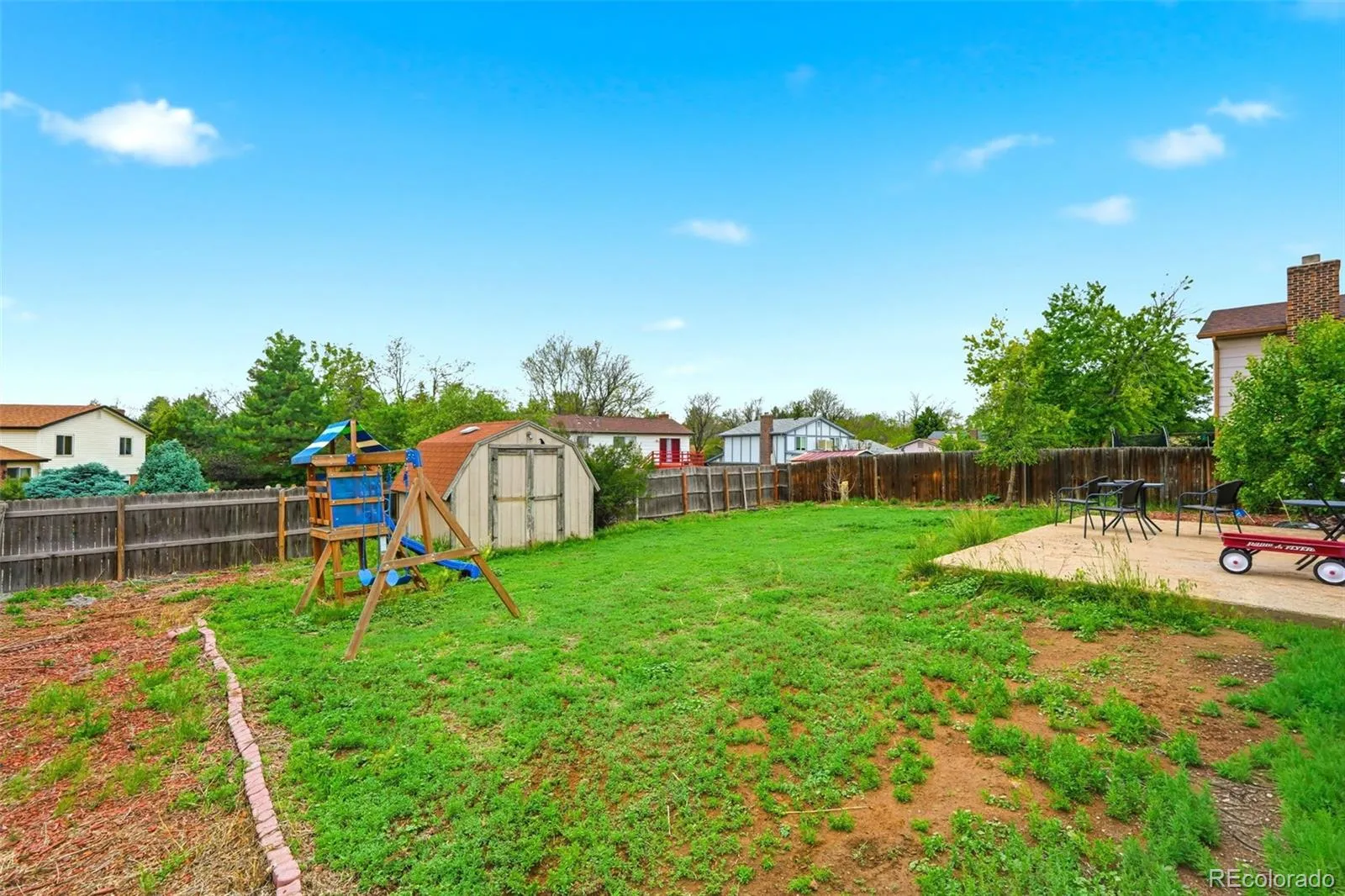 1581 S Fairplay Way Aurora CO 80012 MLS #REC8822492 05262026211901 1600 23