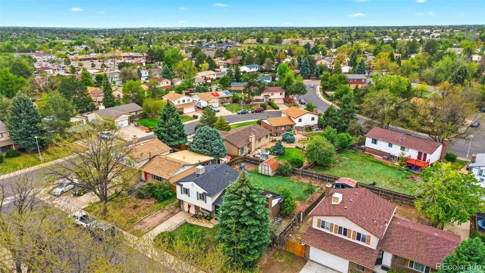 1581 S Fairplay Way Aurora CO 80012 MLS #REC8822492 05262026211901 1600 31