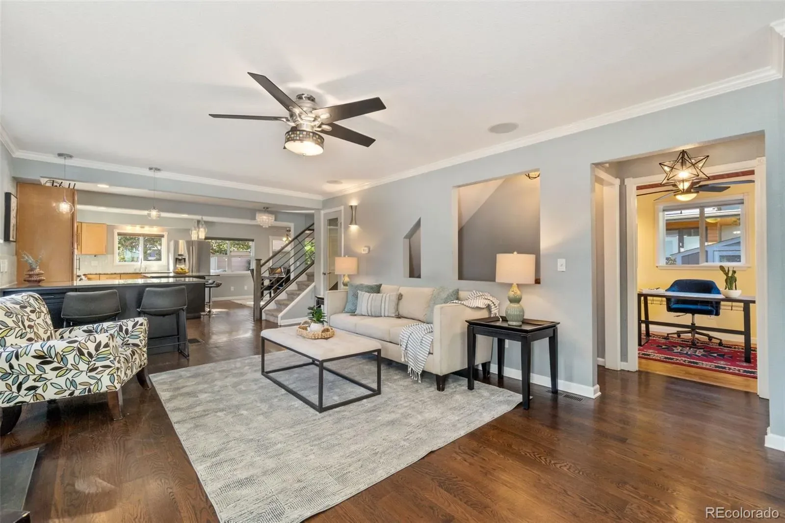 03292026022137 1600 3