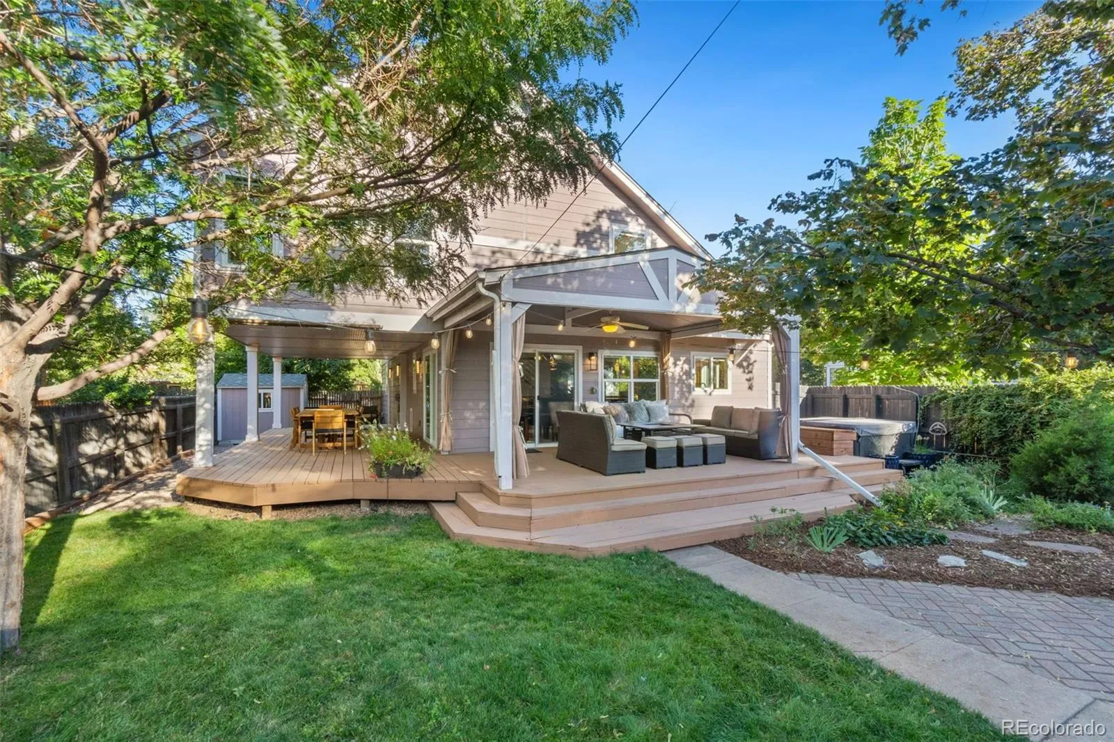 03292026022137 1600 33