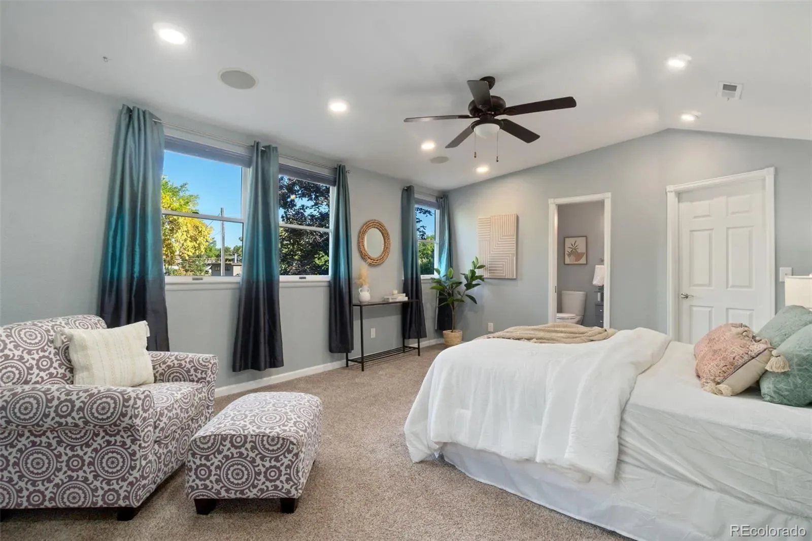 03292026022137 1600 8