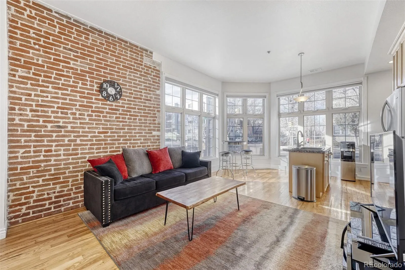 04152026224031 1600 17