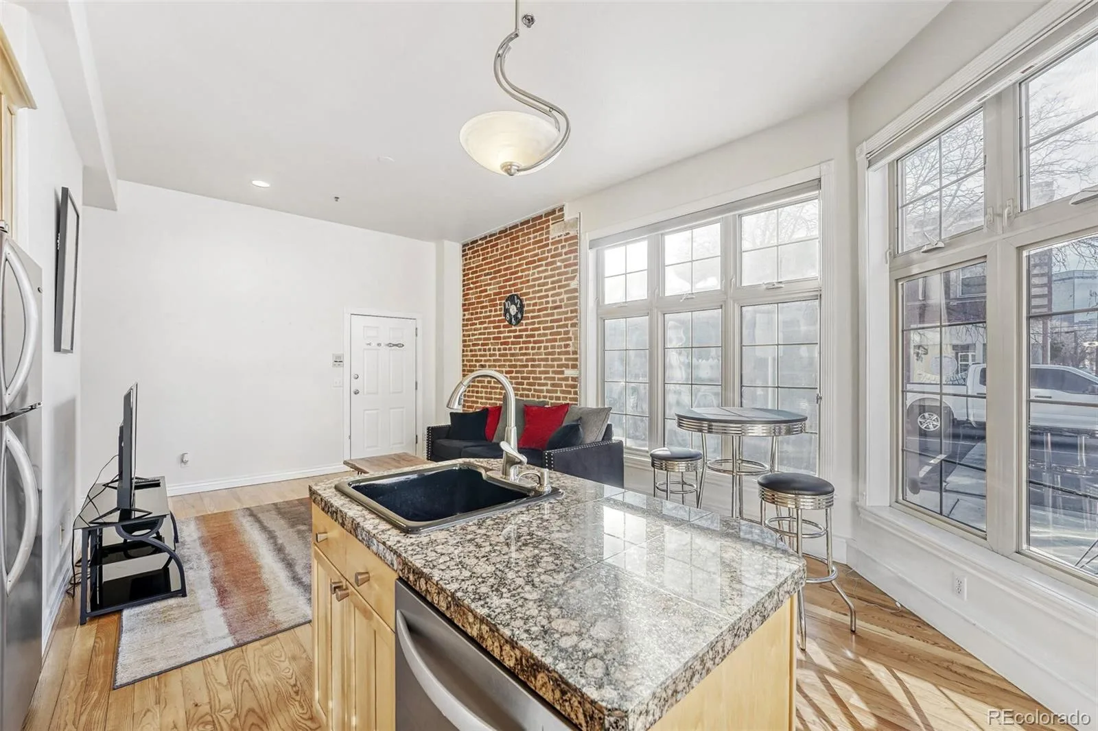 800 E 18th Avenue #107 Denver CO 80218 MLS #REC8828418 06032026223200 1600 15